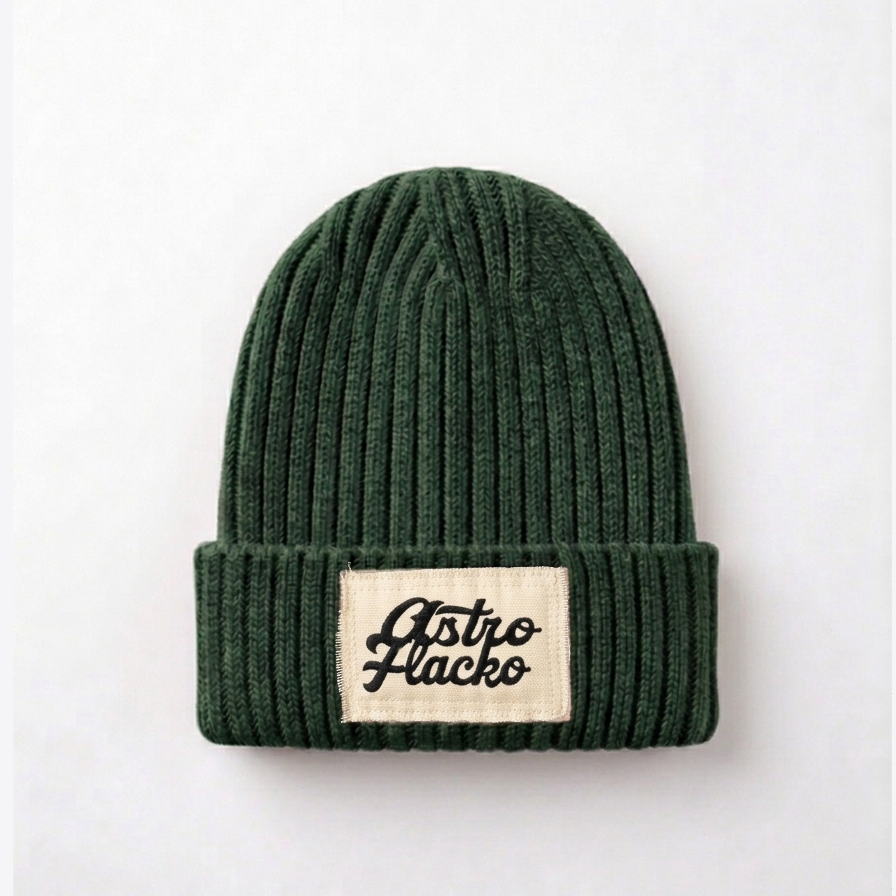 Beanie (wabi-sabi)